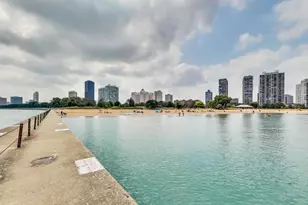 5733 N Sheridan Rd, Chicago, IL 60660 - Photo 29