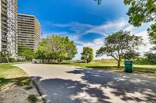 5733 N Sheridan Rd, Chicago, IL 60660 - Photo 31