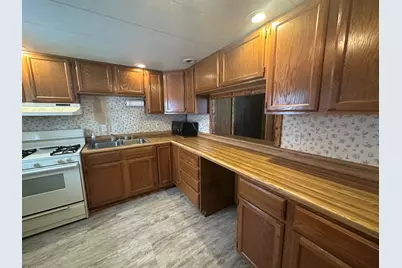 107 E South Street, Mansfield, IL 61854 - Photo 9