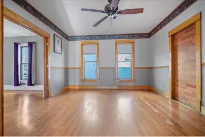 209 N 7th Street, Fairbury, IL 61739 - Photo 9