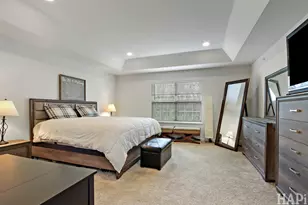 1798 Newberry Ln, Hoffman Estates, IL 60192 - Photo 19