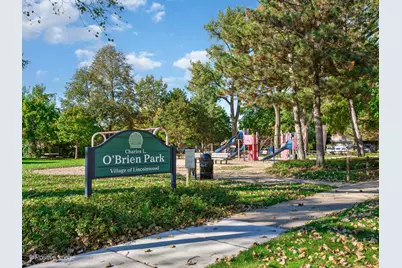 7225 N East Prairie Road, Lincolnwood, IL 60712 - Photo 27