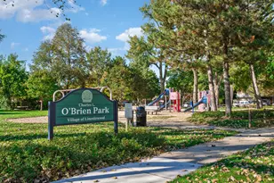 7225 N East Prairie Rd, Lincolnwood, IL 60712 - Photo 27