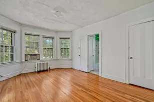 6457 N Bell Ave, Chicago, IL 60645 - Photo 11