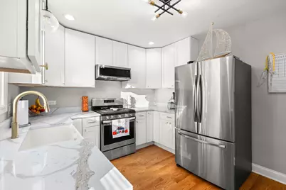 8464 Gross Point Road, Skokie, IL 60077 - Photo 9