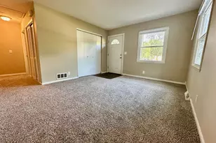 303 Ann St, South Elgin, IL 60177 - Photo 3