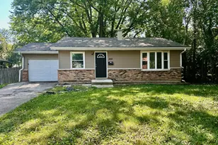 303 Ann St, South Elgin, IL 60177 - Photo 1