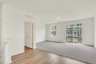 565 Yosemite Wy, Mundelein, IL 60060 - Photo 9