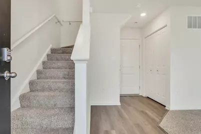 565 Yosemite Way, Mundelein, IL 60060 - Photo 17