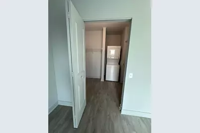 1025 W Addison Street #706, Chicago, IL 60613 - Photo 11