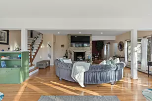 18104 Park Ave, Homewood, IL 60430 - Photo 3