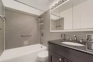 3600 N Lake Shore Dr, Chicago, IL 60613 - Photo 13