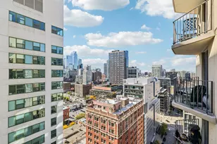 70 W Huron St, Chicago, IL 60654 - Photo 13