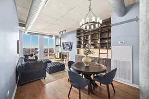 720 N Larrabee St, Chicago, IL 60654 - Photo 5