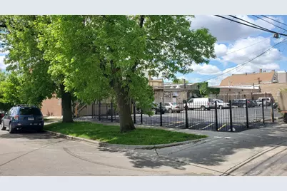 3034-3042 W Montrose Avenue, Chicago, IL 60618 - Photo 5