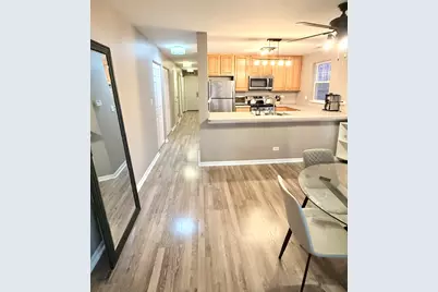 649 W Division Street #B, Chicago, IL 60610 - Photo 5