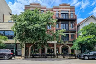 2942 N Lincoln Ave, Chicago, IL 60657 - Photo 1