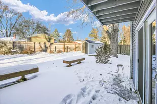 4 Genevieve Ln, Champaign, IL 61822 - Photo 41