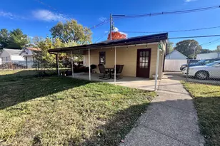 1311 W Hill St, Champaign, IL 61821 - Photo 23