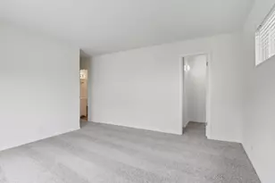 8554 W Bruce Dr, Niles, IL 60714 - Photo 23