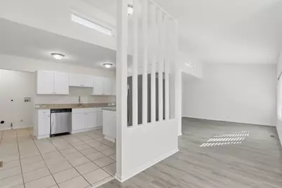 8554 W Bruce Drive, Niles, IL 60714 - Photo 9