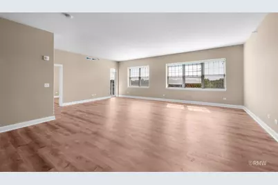 2 Itasca Place #521, Itasca, IL 60143 - Photo 9