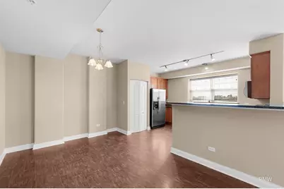 2 Itasca Place #419, Itasca, IL 60143 - Photo 7