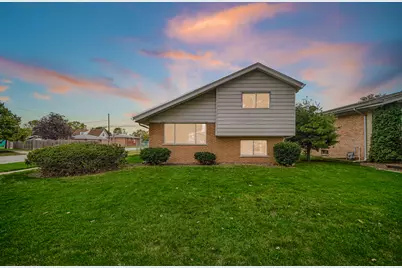 14501 Tripp Avenue, Midlothian, IL 60445 - Photo 1