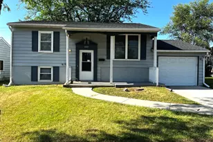 4207 Greenbrier Ln, Richton Park, IL 60471 - Photo 1