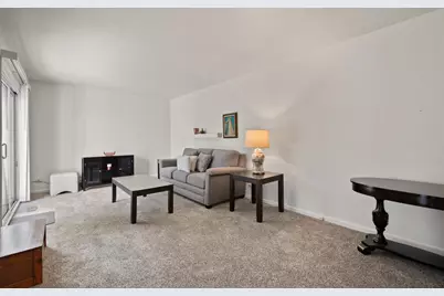 55 Whittington Course, Saint Charles, IL 60174 - Photo 15