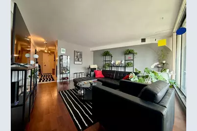 300 N State Street #3009, Chicago, IL 60654 - Photo 5