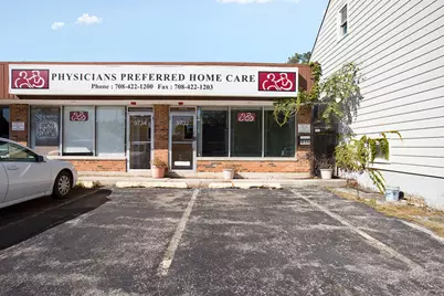 9732 Southwest Highway, Oak Lawn, IL 60453 - Photo 3