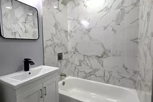 1712 Poplar Ave, Hanover Park, IL 60133 - Photo 17