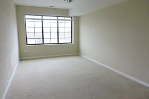 8255 Skokie Blvd, Skokie, IL 60077 - Photo 9