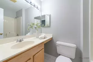 1182 Georgetown Way, Vernon Hills, IL 60061 - Photo 33