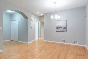 1182 Georgetown Way, Vernon Hills, IL 60061 - Photo 11