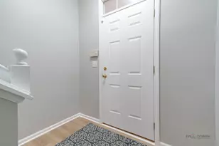 1182 Georgetown Way, Vernon Hills, IL 60061 - Photo 3