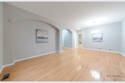 1182 Georgetown Way, Vernon Hills, IL 60061 - Photo 9