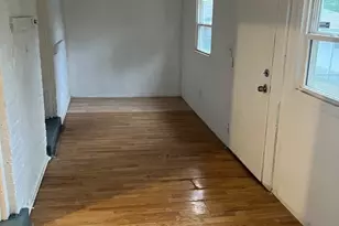 8416 S Euclid Ave, Chicago, IL 60617 - Photo 9