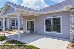 520 S 6th St, Fairbury, IL 61739 - Photo 3