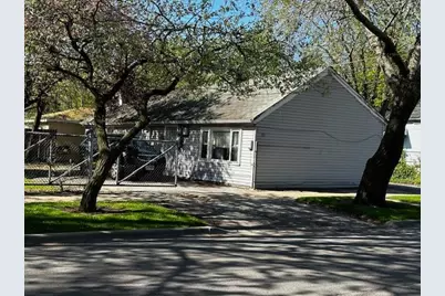 12402 S Green Street, Calumet Park, IL 60827 - Photo 9