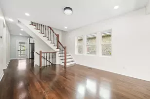 2822 N Keating Ave, Chicago, IL 60641 - Photo 3