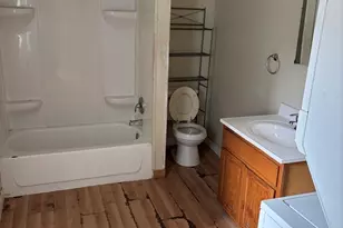 411 Leach Ave, Joliet, IL 60432 - Photo 5