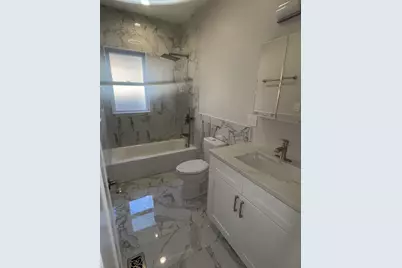 8040 S Luella Avenue, Chicago, IL 60617 - Photo 9