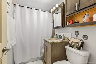 7110 W 107th St, Worth, IL 60482 - Photo 7