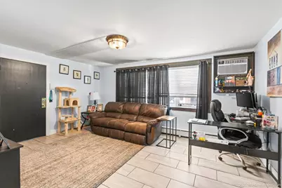 7110 W 107th Street #16, Worth, IL 60482 - Photo 3