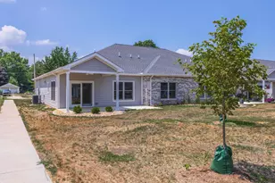 514 S 6th St, Fairbury, IL 61739 - Photo 35