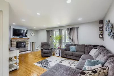 4509 W 105th Street, Oak Lawn, IL 60453 - Photo 3