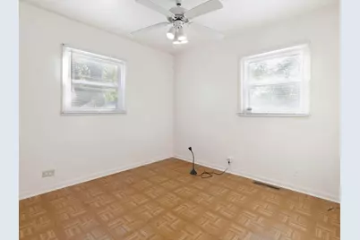 384 N Sunset Drive, Sun River Terrace, IL 60964 - Photo 11