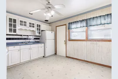 384 N Sunset Drive, Sun River Terrace, IL 60964 - Photo 3